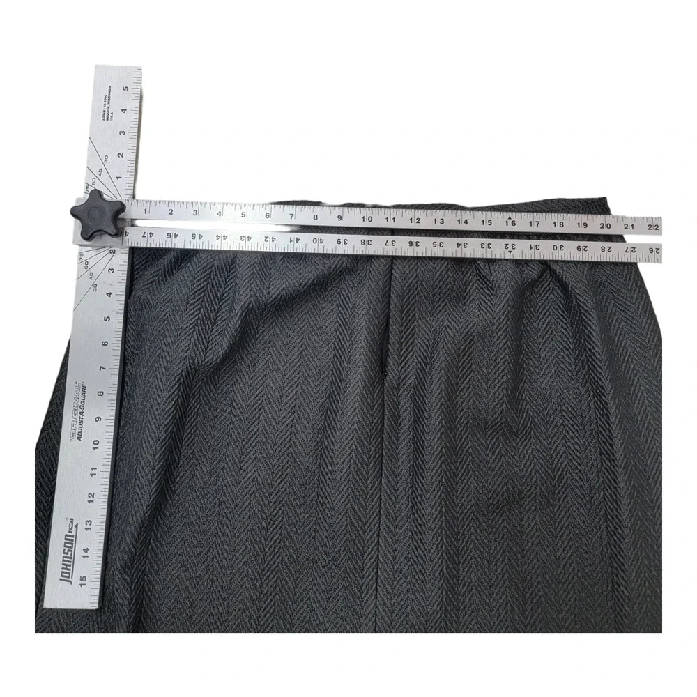 Linda Allard Ellen Tracy Black Gray Skirt LINED size 22 Herringbone